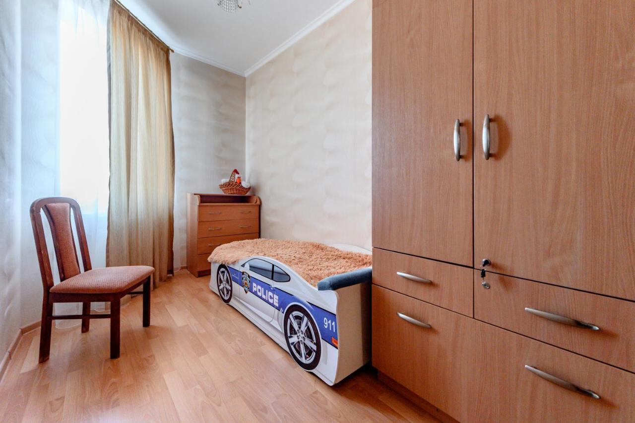 Happy Time Apartment Oldenburg Bagian luar foto