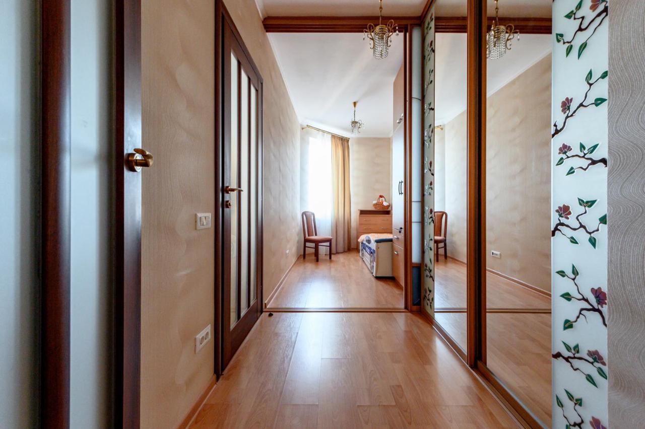 Happy Time Apartment Oldenburg Bagian luar foto